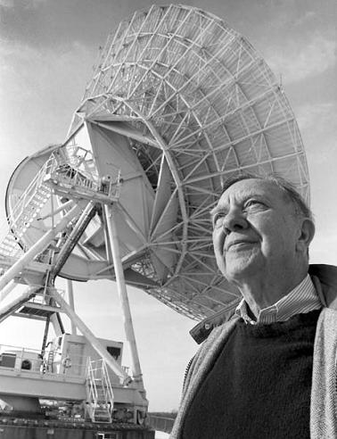 Space pioneer James Val Allen stands next to one of ten radio telescope antennas around the world, which together form the very long baseline. February 1994. Photo: University of Iowa.