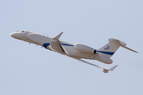 מטוס ההתרעה האווירית המוקדמת (CAEW) של התעשייה האווירית, כפי שהוצג בסלון האווירי בלה-בורג'ה בפריס, יולי 2009