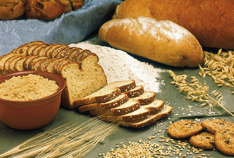 Foods containing wheat, rye or oats trigger an autoimmune reaction (against the body's own tissues) that causes celiac disease. The immune response damages the intestinal wall and the body's ability to absorb nutrients. Chronic exposure to these foods may also cause cancer and other problems in the patients. Image source - Wikimedia Commons