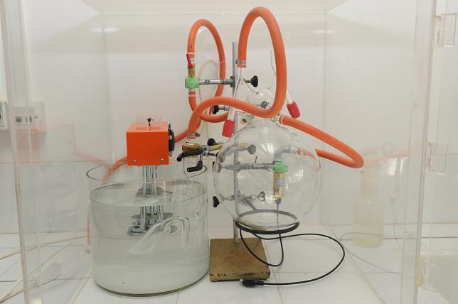 Laboratory equipment. Photo: Ariel University Center