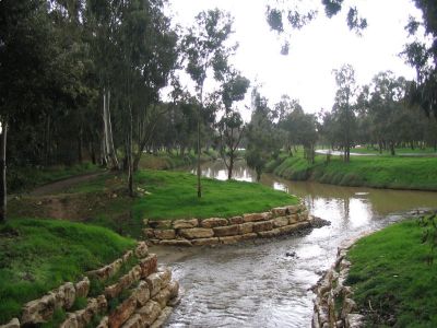 הירקון בימים טובים יותר. מתוך ויקיפדיה הירקון בימים טובים יותר. מתוך ויקיפדיה