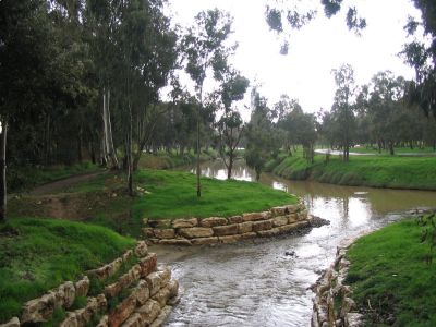 הירקון בימים טובים יותר. מתוך ויקיפדיה