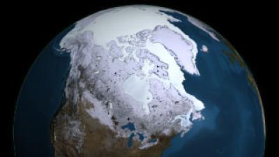 מעולם לא היה ריכוז כה נמוך של קרח בים שבין סבאלברד לגרינלנד ב-800 השנים האחרונות. מקור: נאס''א.
