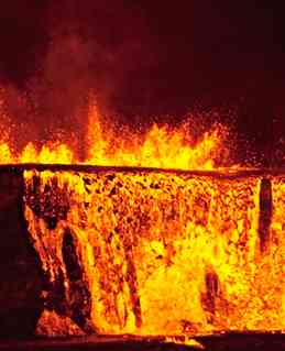 Volcanic eruption. The explanation is that many volcanoes erupted at once during the Great Extinction. Photo: US National Park Service