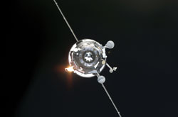 Progress spacecraft approaching the space station, April 2007