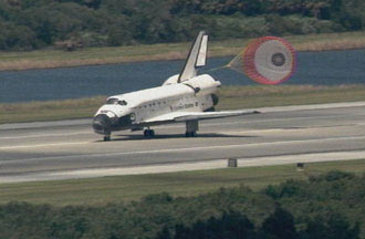 Endeavour's landing, August 21, 2007