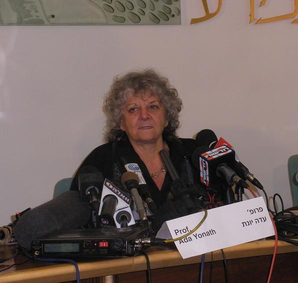 Prof. Ada Yonat a few weeks ago during the announcement of her winning the 2009 Nobel Prize in Chemistry at a press conference held at the Weizmann Institute. Photo: Avi Blizovsky