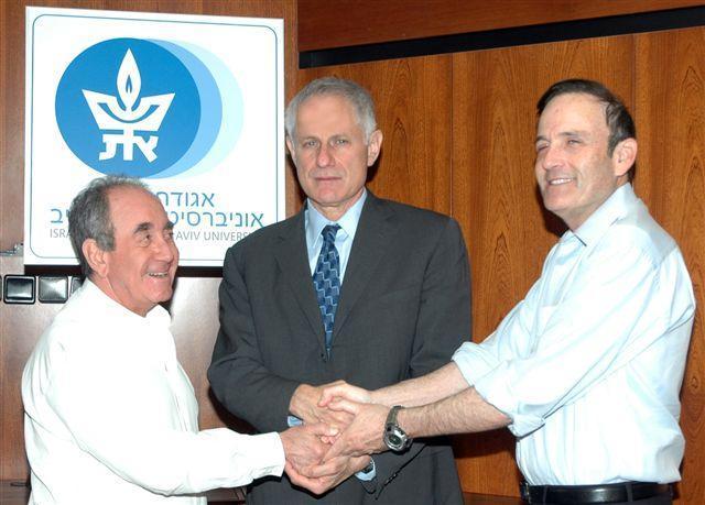 From right to left Amos Shapira, Zvi Galil, President of Tel Aviv University, Alfred Akirov Photo by Michal Kidron