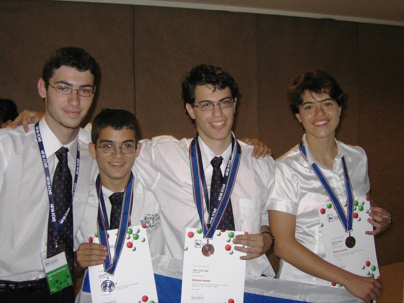 The Israeli winners. From right to left: Dr. Iris Barzilai, Uri Halimi, Dan Liraz, Assaf Ma'oda and Ariel Mahrehovski