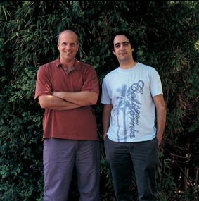 Right: Maoz Ovadia and Prof. Dan Shahar. mirror image