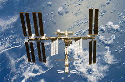 תחנת החלל הבינלאומית, אוגוסט 2008. נכון לעכשיו מכיוון שהאסטרונאוטים במשימה STS-126 ביצעו רק שיפורים פנימיים, הרכבה החיצוני לא השתנה