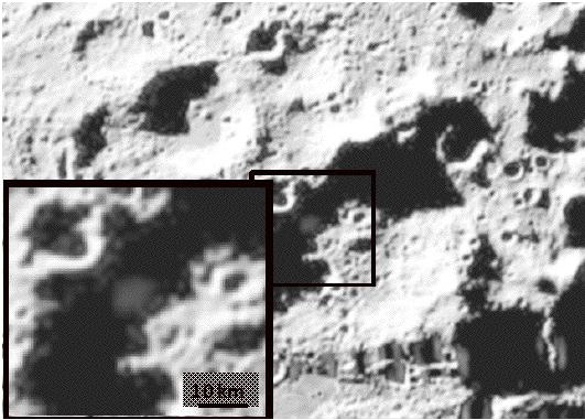 The visible light camera images show the emission beam approximately 20 seconds after the impact. Photo: NASA's LCROSS spacecraft