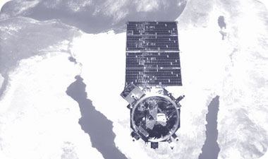 הלוויין Next Sat מצולם מהלוויין Astro מעל ישראל. שני הלוויינים ביצעו תמרונים והתחברויות במסגרת תכנית ביטחונית של ארצות-הברית