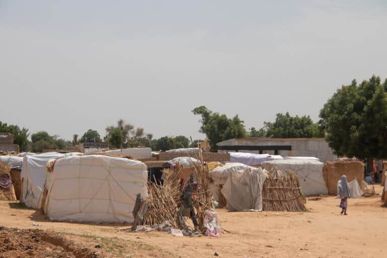 مخيم للاجئين في دارفور. الرسم التوضيحي: موقع Depositphotos.com