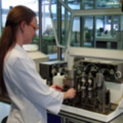 מיני מעבדה לאיתור שרידי אנטיביוטיקה בחלב, במחלבה בגרמניה. צילום: האוניברסיטה הטכנולוגית של מינכן