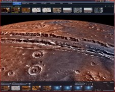 תמונת זוית רחבה של נאס"א שהורכבה מכל התצלומים ששלחו לווינים שהקיפו את מאדים מויקינג בשנות השבעים ועד מקפות המאדים של ימינו, מספקת מראה מרהיב של ואליס מרינריס – הקניון הגדול של מאדים בתמונת המסך של WorldWide Telescope. צילום: נאס"א/מיקרוסופט