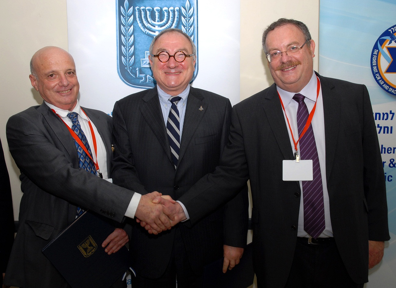 From right to left: Minister of Science, Prof. Daniel Hashkowitz, Jean-Jacques Durdin, head of the European Space Agency, Dr. Zvi Kaplan, former head of the Israeli Space Agency at the 2011 Ilan Ramon Space Conference