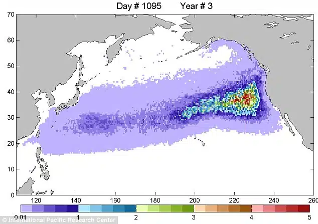 מסלול הפסולת שנשטפה מחופי יפן בעוד כשלוש שנים. איור: NOAA