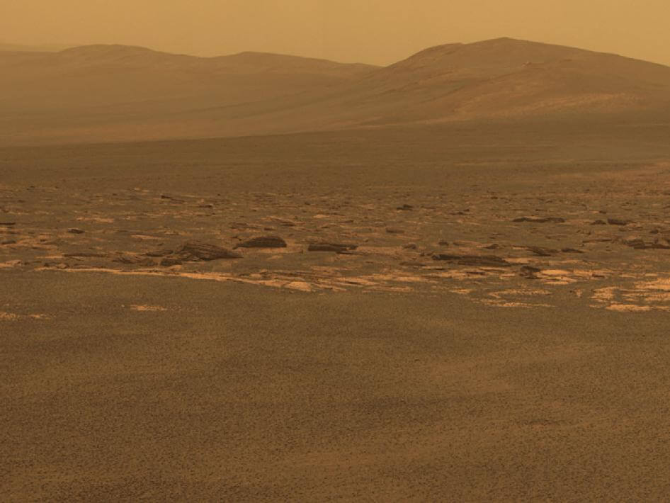 השפה המערבית של מכתש אנדוור במאדים. צילום: NASA/JPL-Caltech/Cornell/ASU