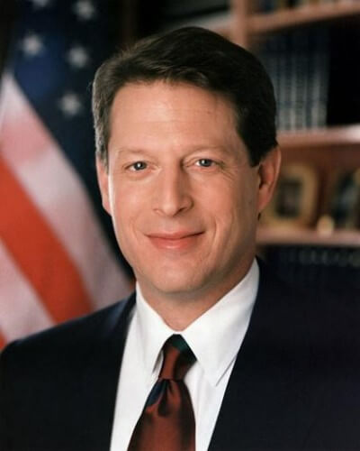 آل غور أثناء توليه منصب نائب الرئيس الأمريكي، 1994. الصورة الرسمية للبيت الأبيض