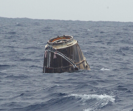 The Dragon spacecraft viewed the waters of the Pacific Ocean after landing for the first time from the International Space Station. May 31, 2012. Photo: NASA and SpaceX