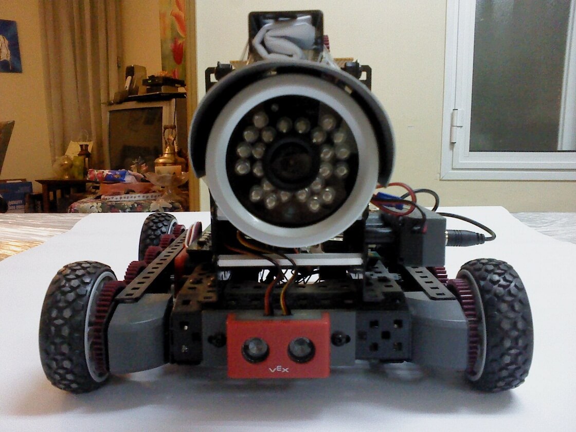 A robot imitating a guide dog for the disabled. From the exhibition of Afka College's final projects, May 2012