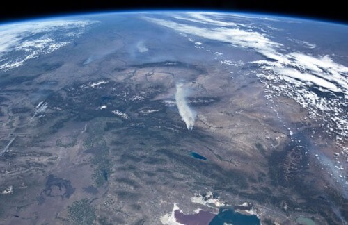 שריפות הפרא במערב ארה"ב כפי שצולמו מתחנת החלל הבינלאומית, 27 ביוני 2012
