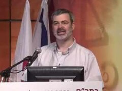 ד"ר אלי שפרכר, מנהל מחלקת עור במרכז הרפואי ת"א. צילום: אוניברסיטת חיפה