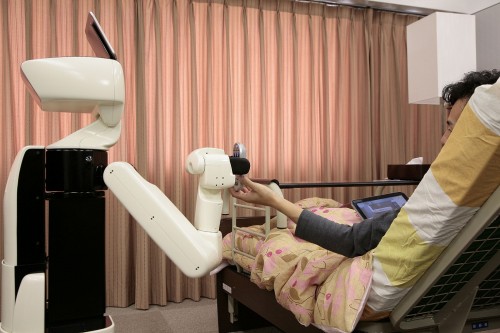 Medical assistance robot for the paralyzed, photo: Toyota