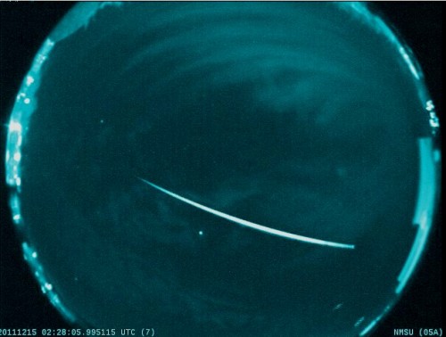 An artificially colored image of one of the meteors in the Geminid shower in 2011. Photo: NASA