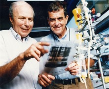 בתמונה: פרופסור הרשקו (משמאל) ופרופסור צ'חנובר. צילום: דוברות הטכניון