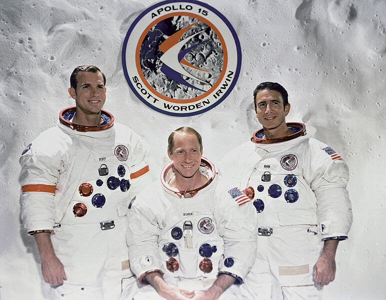 חברי צוות אפולו 15. מתוך ויקיפידיה