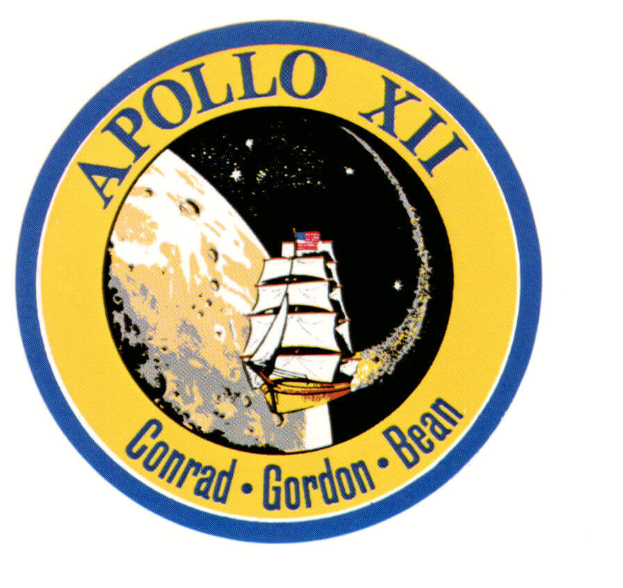 סמל מבצע אפולו 12