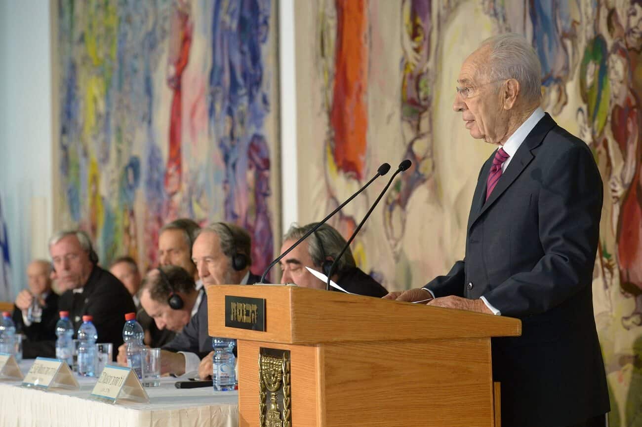 The President of the State at the Wolf Awards ceremony in the Knesset, May 5, 2013. Photo: Keren Wolf