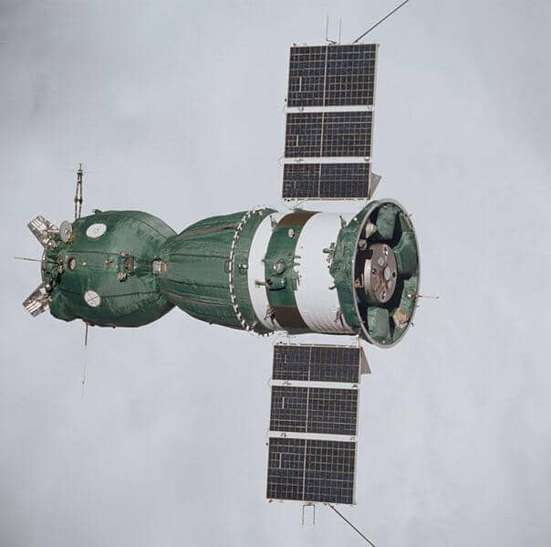 The Soyuz spacecraft as seen from the windows of the Apollo spacecraft in the Apollo-Soyuz orbiter, July 1975. Photo: NASA