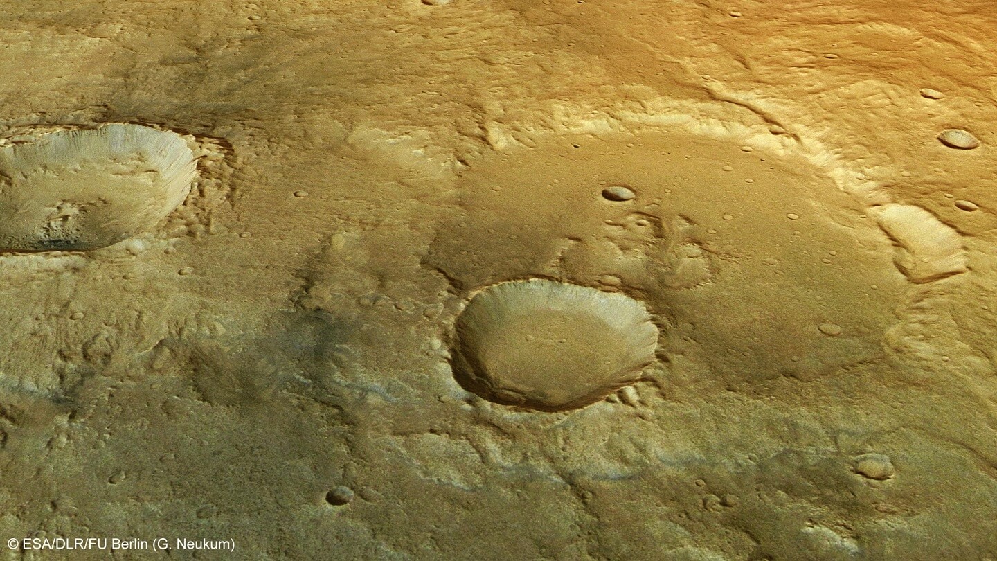 עיצוב מחדש של מכתש שהיה פעם מוצף במאדים. צילום: ESA/DLR/FU Berlin (G. Neukum)