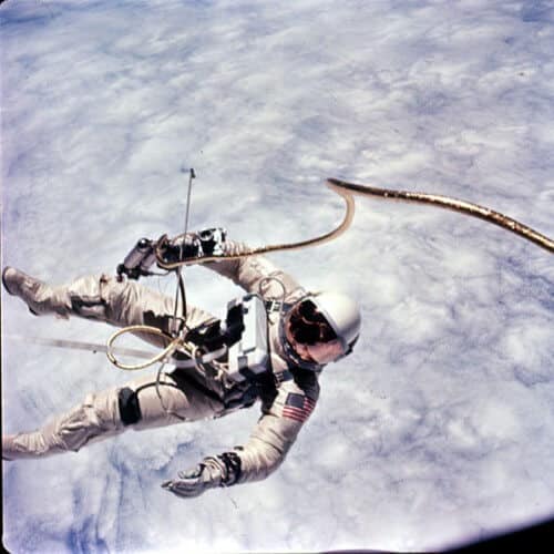 Edward White hovers in a space suit as part of the Gemini 4 spacecraft operation. Photo: NASA