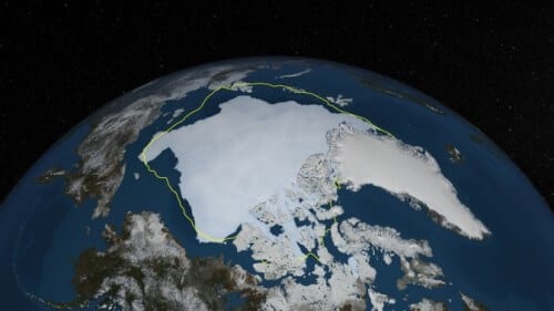 الغطاء الجليدي للمحيط المتجمد الشمالي، 12 سبتمبر 2013، قبل يوم واحد من إعلان الحد الأدنى لهذا العام. ويصور الخط متوسط ​​الحد الأدنى للغطاء الجليدي خلال 30 عامًا - باللون الأصفر. تم توفير البيانات من قبل وكالة الفضاء اليابانية من منشأة AMSR2 على القمر الصناعي GCOM-W1. الصورة: استوديو التصور العلمي التابع لناسا جودارد / سيندي ستار