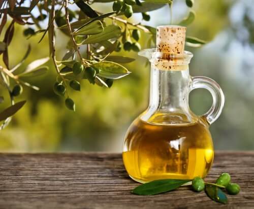 Olive oil. Illustration: shutterstock