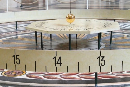 Reconstruction of Foucault's Pendulum in the Pantheon in Paris. Photo: shutterstock