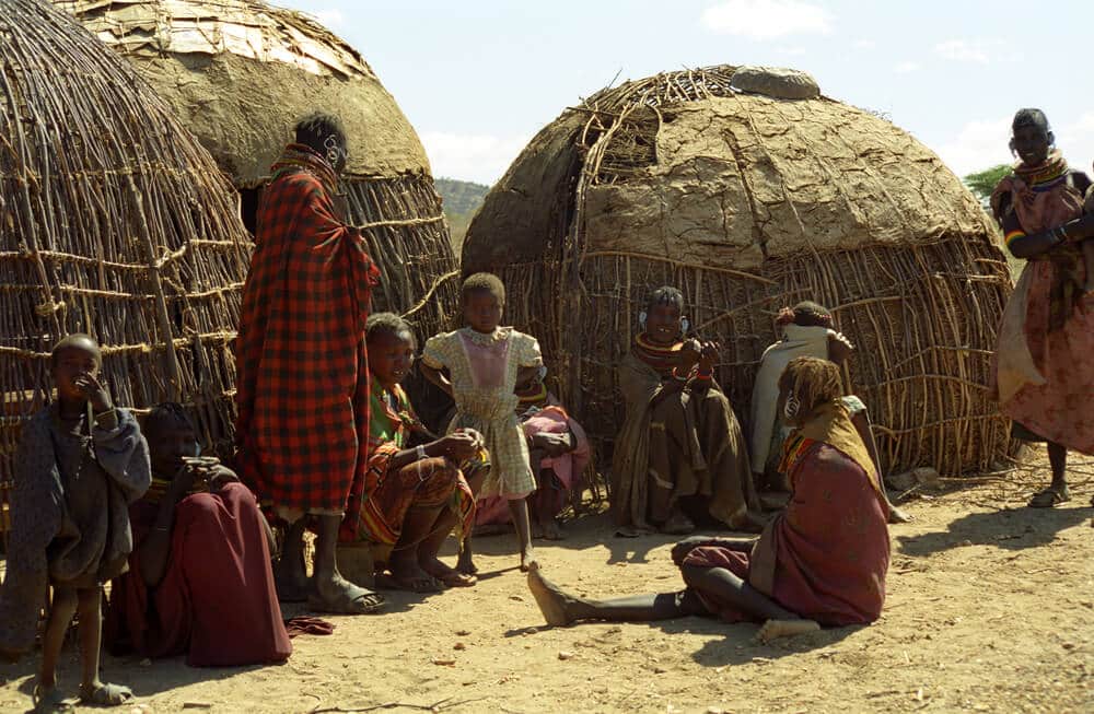 The nomadic members of the Turkana tribe in northern Kenya. Photo: shutterstock Attila JANDI / Shutterstock.com