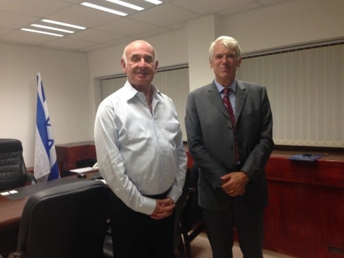 Minister of Science Jacob Perry and EU Ambassador to Israel Lars Favrog-Andersen, November 7, 2013