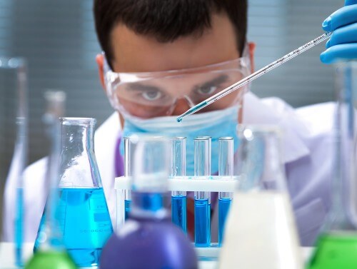 Biotechnology laboratory. Illustration: shutterstock