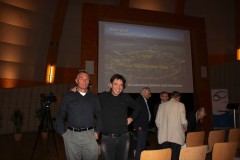 טקס קבלת ישראל כמדינה חברה ב-CERN שנערך בז'נבה, 15/1/1013. צילום: פרופ' עילם גרוס, מכון ויצמן ששימש ראש קבוצת חיפוש ההיגס במתקן אטלס בעת התגלית ב-2012