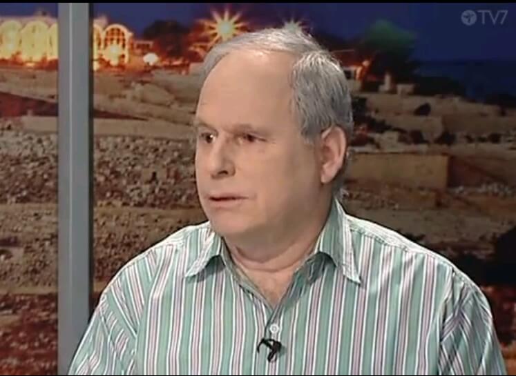 פרופ' דניאל רוזנפלד, צילום מסך מתוך תוכנית בערוץ TV7 , 19 בינואר 2014.