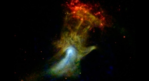 Do you see the shape of a hand in the new x-ray image? The hand may look just like an x-ray at the doctor's, but it is actually a cloud of material ejected from an exploding star. The array of telescopes capable of nuclear spectroscopy Nuclear Spectroscopic Telescope Array or NuSTAR for short (NuSTAR) photographed the structure in the field of high X frequencies for the first time. Earlier image, lower-energy X-rays taken by the Chandra Space Telescope are seen in green and red in the image. Photo: NASA/JPL-Caltech/McGill