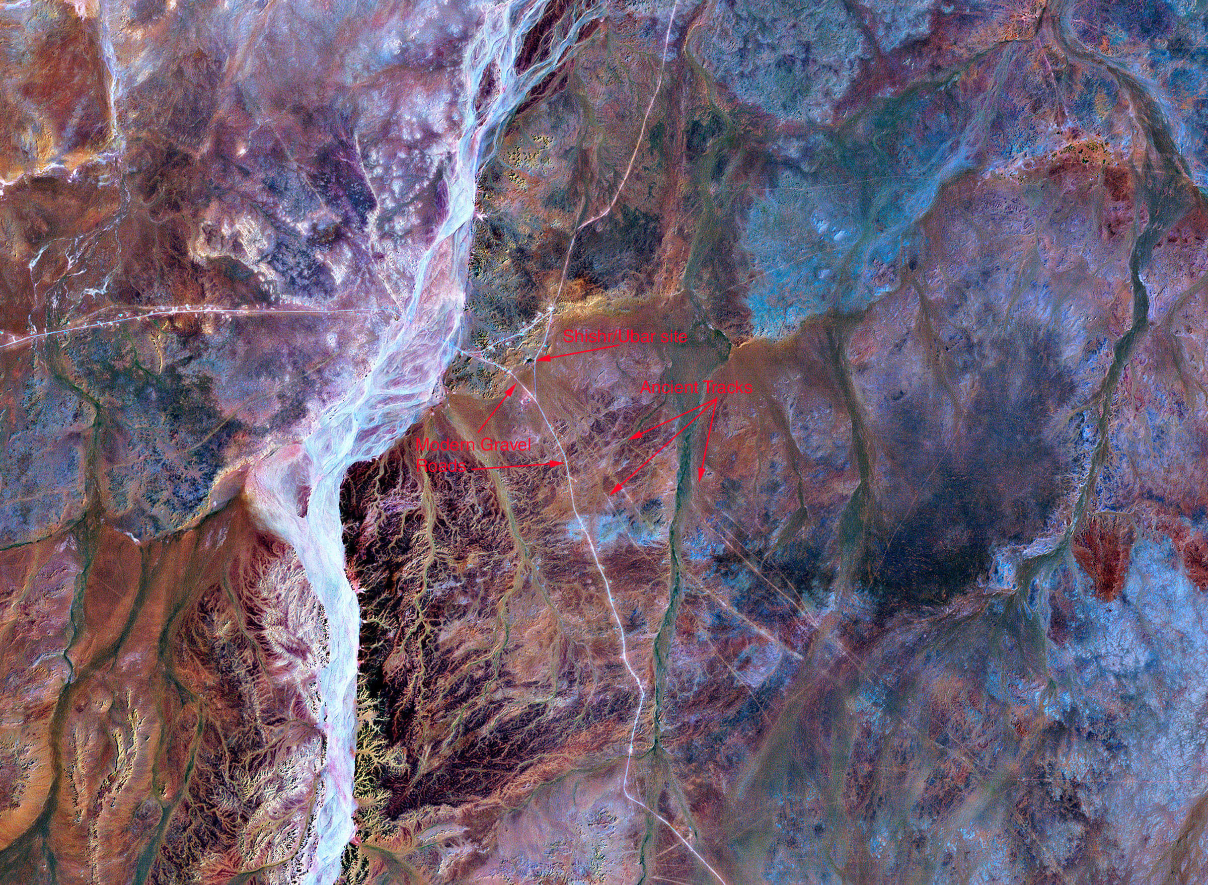 الطرق الحديثة والقديمة في عمان كما تم تصويرها بواسطة القمر الصناعي لاندسات. الصورة: ناسا/هيئة المسح الجيولوجي الأمريكية.