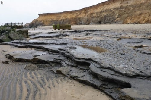 Fiesborough Beaches in the UK: photographing footprints facing south