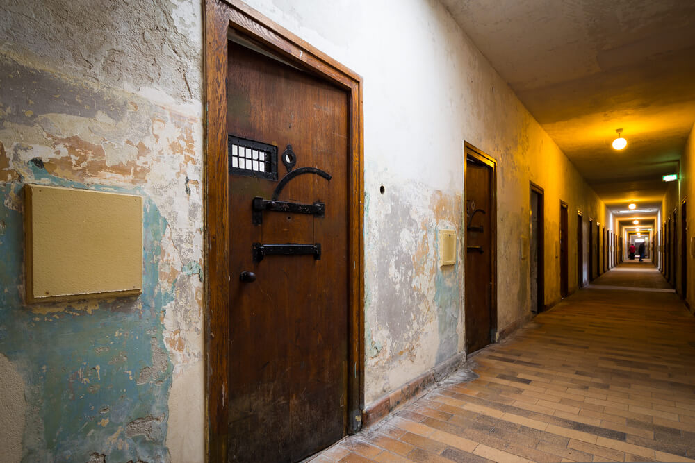 תאי הכלא במחנה הריכוז דכאו. צילום: shutterstock
