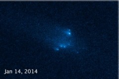 האסטרואיד P/2013 R3 לאחר התפרקותו. צילום: טלסוקפ החלל האבל